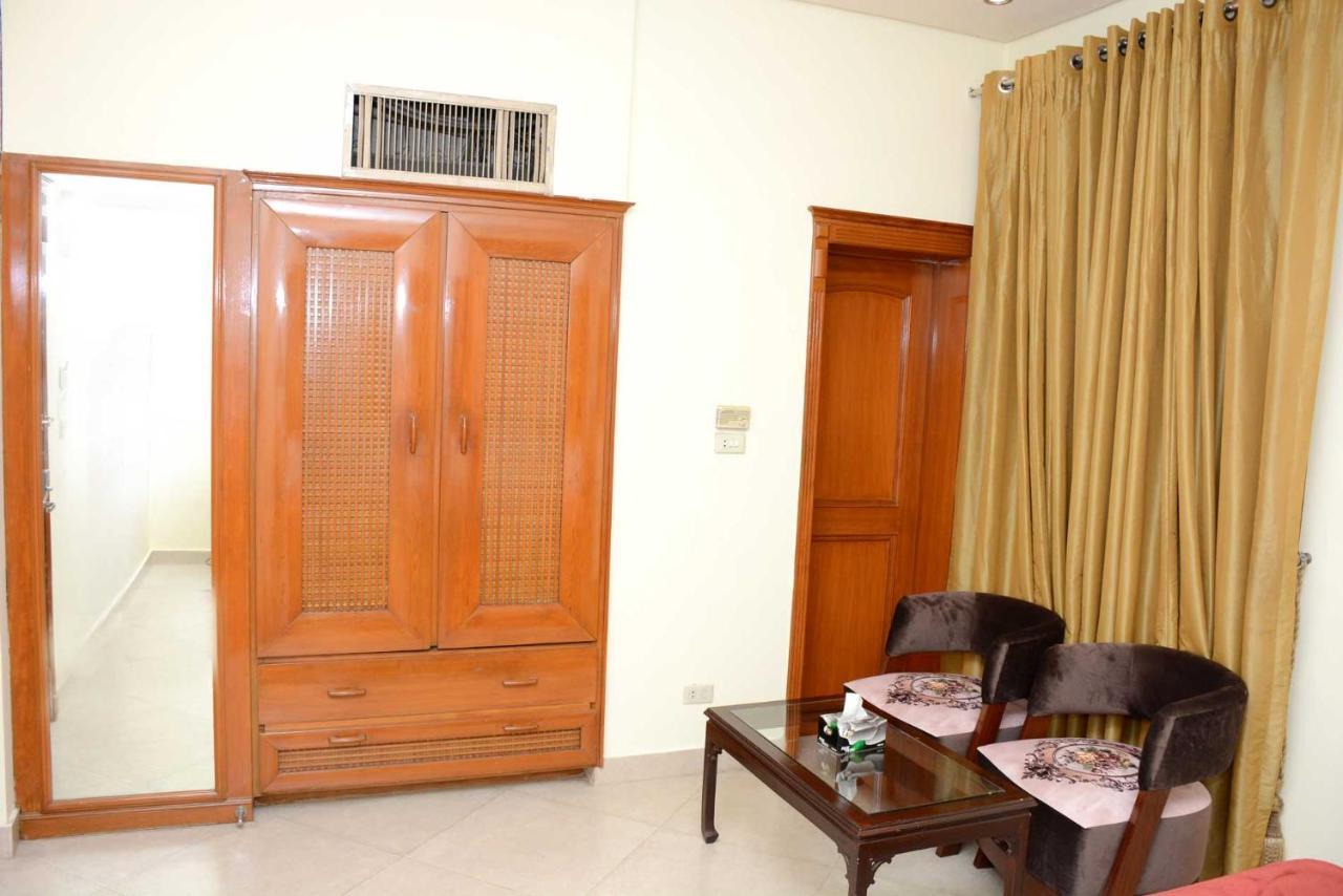Regency Inn Hotel Lahor Dış mekan fotoğraf