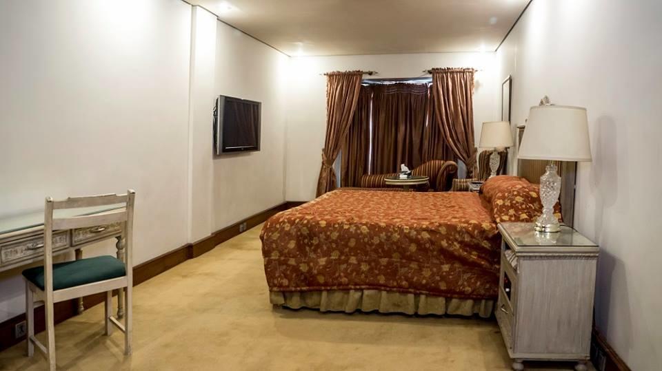 Regency Inn Hotel Lahor Dış mekan fotoğraf